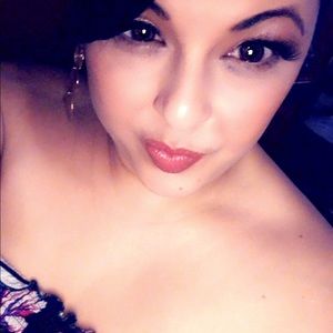 Meet your Posher, Kamini